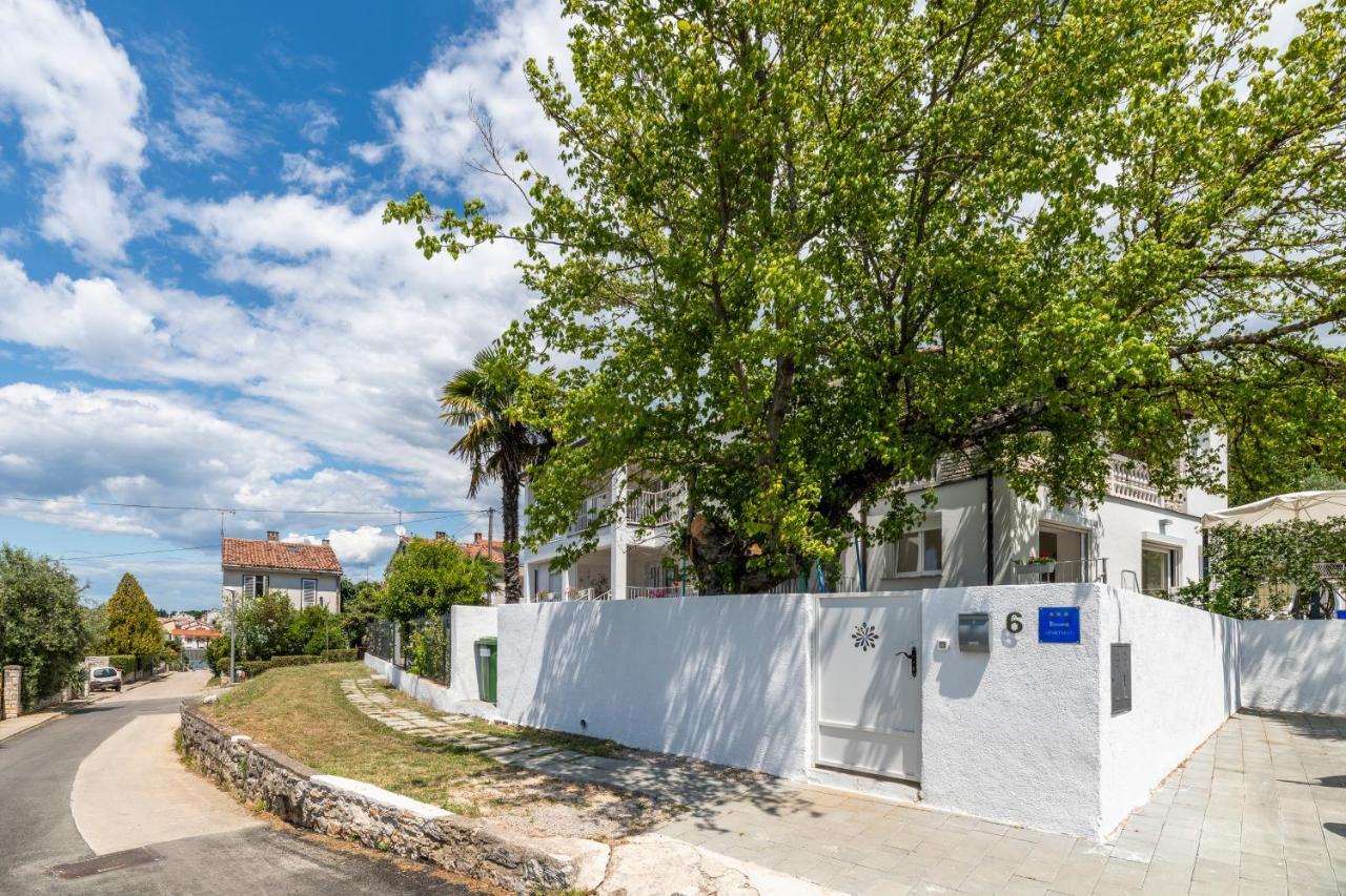 Pribetic Apartments Poreč Exteriör bild